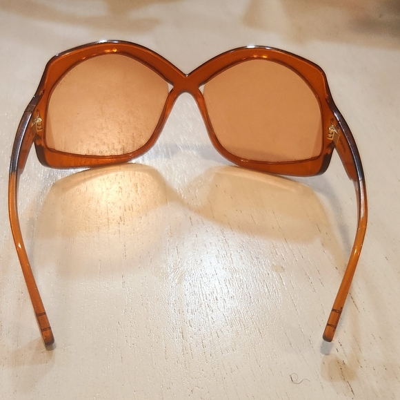 Tom Ford Orange Oversized Sunglasses - Picture 3 of 9